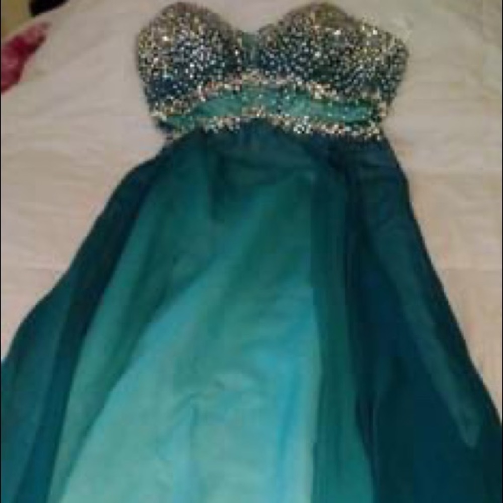 Prom dress